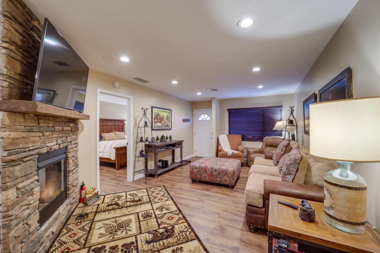 Cozy Banner Elk Condo With Fireplace And Lookout Deck! Bagian luar foto